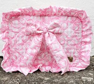Hollis Quilted XL Pouch Pink Bow